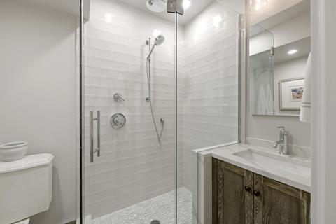 49 Elm St, Chicago, IL 60611 photo 34