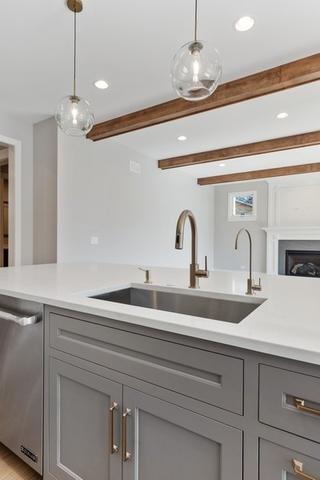266 E Wilson St, Elmhurst, IL 60126 photo 8