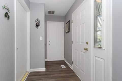 1336 Brunswick Ct, Elgin, IL 60120 photo 21