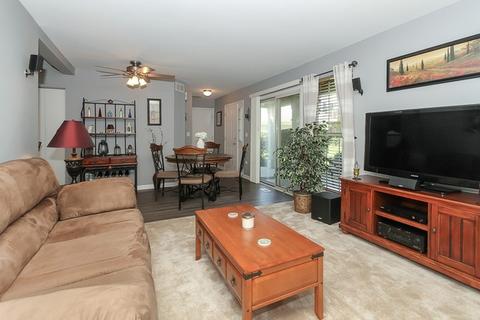 1336 Brunswick Ct, Elgin, IL 60120 photo 9