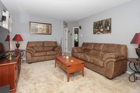 1336 Brunswick Ct, Elgin, IL 60120 photo 12