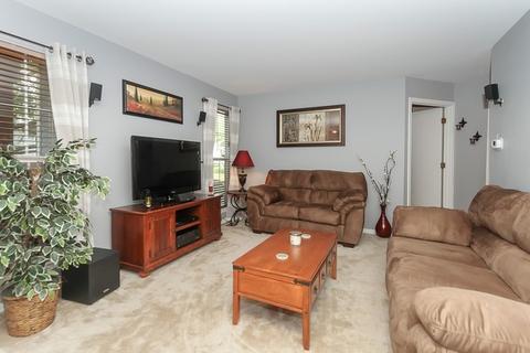 1336 Brunswick Ct, Elgin, IL 60120 photo 11