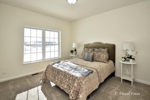914 Madison Ave, Mchenry, IL 60050 photo 11