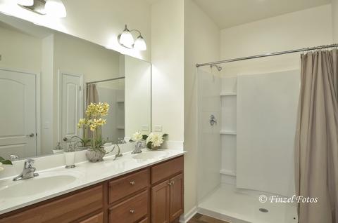914 Madison Ave, Mchenry, IL 60050 photo 10