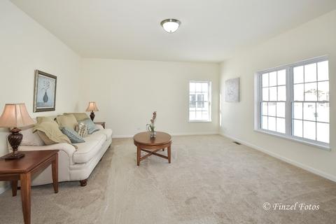 914 Madison Ave, Mchenry, IL 60050 photo 8