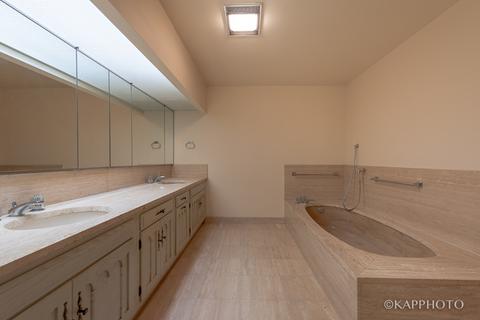 180 E Pearson St #3602, Chicago, IL 60611 photo 17