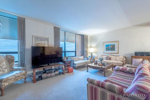 180 E Pearson St #3602, Chicago, IL 60611 photo 3