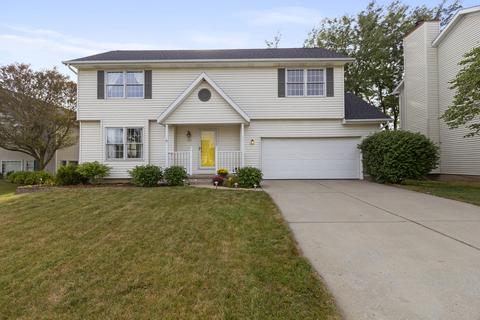 509 Eddy Rd, Bloomington, IL 61704 photo 1
