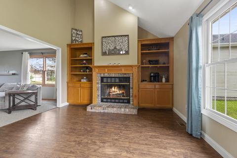 509 Eddy Rd, Bloomington, IL 61704 photo 7