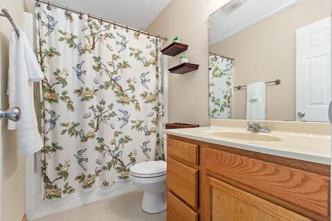 509 Eddy Rd, Bloomington, IL 61704 photo 20