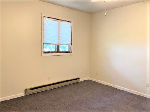 602 E 9th St, Sterling, IL 61081 photo 3