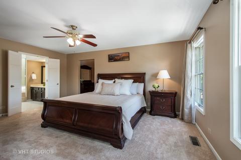 5050 Bardwick Ct, Hoffman Estates, IL 60010 photo 13