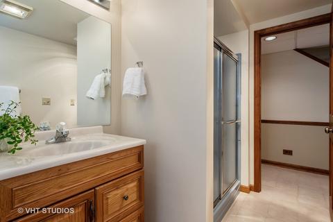 5050 Bardwick Ct, Hoffman Estates, IL 60010 photo 22