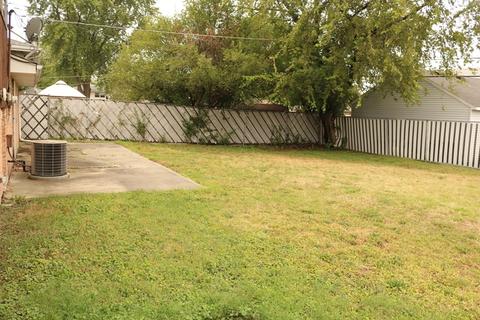 7830 W 75th St, Bridgeview, IL 60455 photo 5