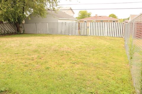 7830 W 75th St, Bridgeview, IL 60455 photo 6