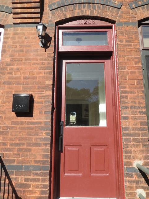 11256 S Champlain Ave, Chicago, IL 60628 photo 2