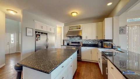 28920 W Pilgrims Pass, Lakemoor, IL 60051 photo 5