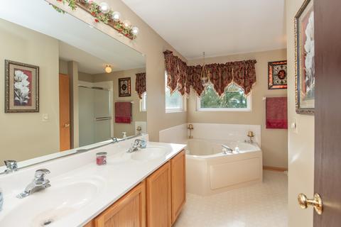 5558 Wesmere Lakes Ct, Plainfield, IL 60586 photo 27