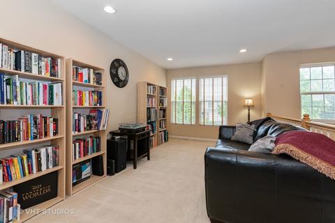 11 Pine Grove Ct, Algonquin, IL 60102 photo 9