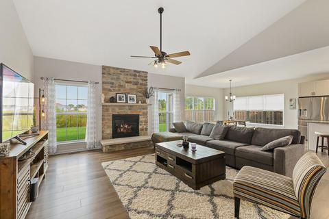 505 Settlement Dr, Maple Park, IL 60151 photo 5