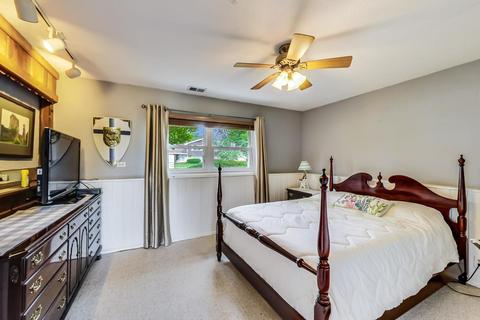 885 Rosedale Ln, Hoffman Estates, IL 60169 photo 31