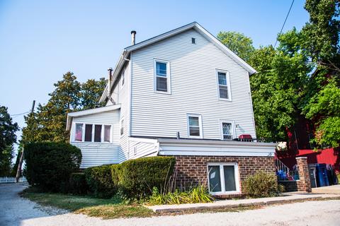 323 Park St, Elgin, IL 60120 photo 4