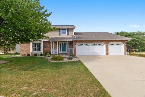 31 Bay Pointe Dr, Bloomington, IL 61704 photo 1