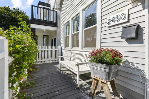 2450 N Artesian Ave, Chicago, IL 60647 photo 2