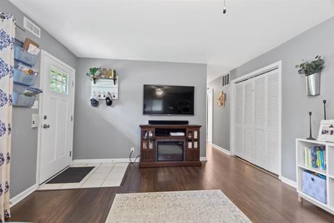 905 Fairchild Ave, Normal, IL 61761 photo 5