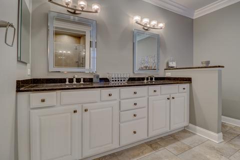 2062 Tunbridge Trl, Algonquin, IL 60102 photo 11