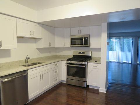3529 Golfview Dr, Hazel Crest, IL 60429 photo 5