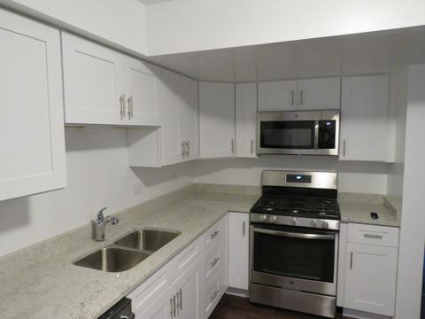 3529 Golfview Dr, Hazel Crest, IL 60429 photo 6
