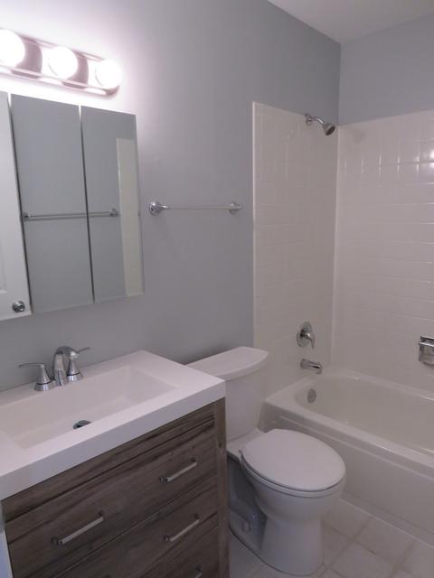 3529 Golfview Dr, Hazel Crest, IL 60429 photo 15