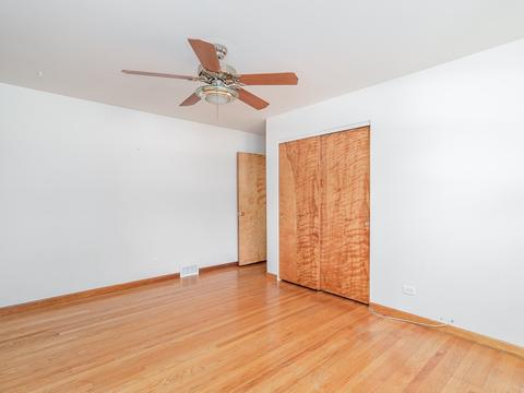 7453 Sholer Ave, Bridgeview, IL 60455 photo 9