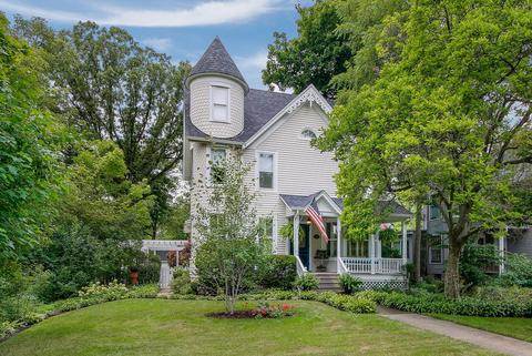 616 N West St, Wheaton, IL 60187 photo 1