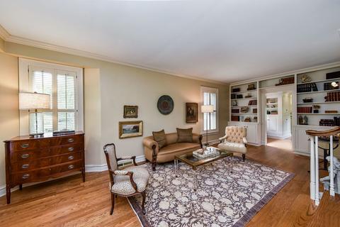 616 N West St, Wheaton, IL 60187 photo 12