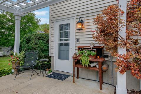 616 N West St, Wheaton, IL 60187 photo 28