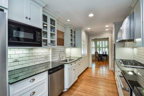 616 N West St, Wheaton, IL 60187 photo 9