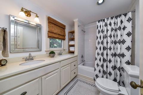 616 N West St, Wheaton, IL 60187 photo 20