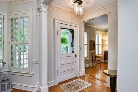 616 N West St, Wheaton, IL 60187 photo 15