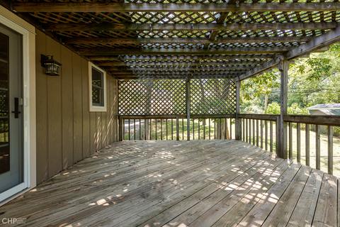 112 Hickory Rd, Oakwood Hills, IL 60013 photo 19