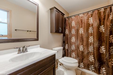 112 Hickory Rd, Oakwood Hills, IL 60013 photo 12