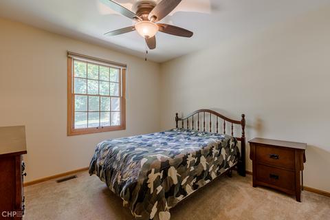 112 Hickory Rd, Oakwood Hills, IL 60013 photo 11