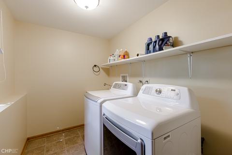 112 Hickory Rd, Oakwood Hills, IL 60013 photo 18
