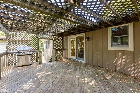 112 Hickory Rd, Oakwood Hills, IL 60013 photo 20
