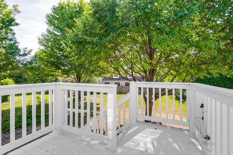 907 Adderly Ln, Gurnee, IL 60031 photo 23