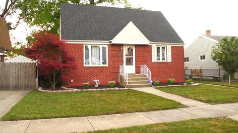 17544 Walter St, Lansing, IL 60438 photo 1
