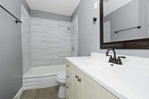 16139 Cambridge Dr, Markham, IL 60428 photo 12