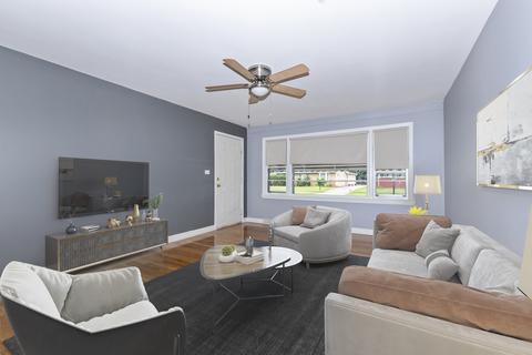 16139 Cambridge Dr, Markham, IL 60428 photo 2