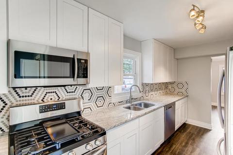 14301 Keating Ave, Midlothian, IL 60445 photo 9